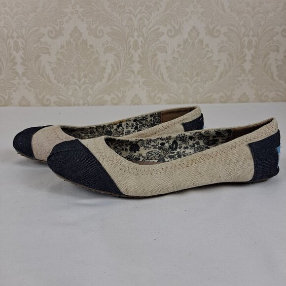 Toms Size 6 Alessandra Two Tone Ballet Flat Burlap Beige Black Lightweight - Picture 2 of 14